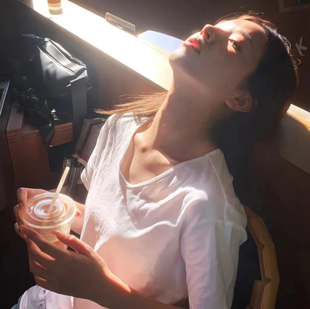 一个完全不同的我